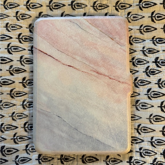 Amazon Kindle eReader - White - Picture 4 of 4